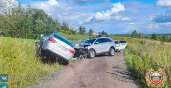 В Гвардейском районе столкнулись Lada и Kia, есть пострадавшие