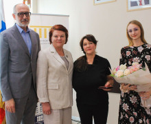Жительница Калининграда, спасшая ребенка, удостоена медали «80 лет Калининградской области»
