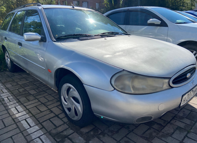 Ford Mondeo, 2000