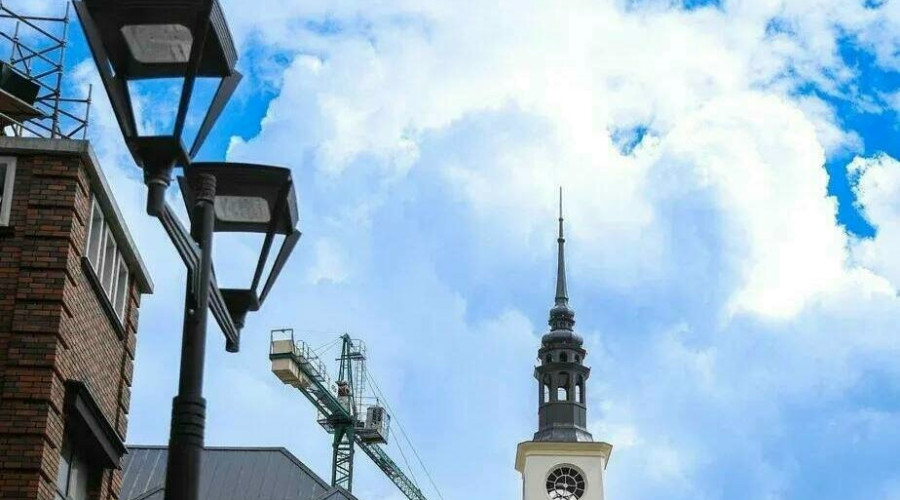 В БФУ имени Канта ищут способ установки двуглавого орла на шпиле студгородка