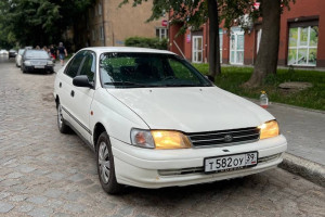Toyota Carina, 