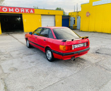 Audi 80, 