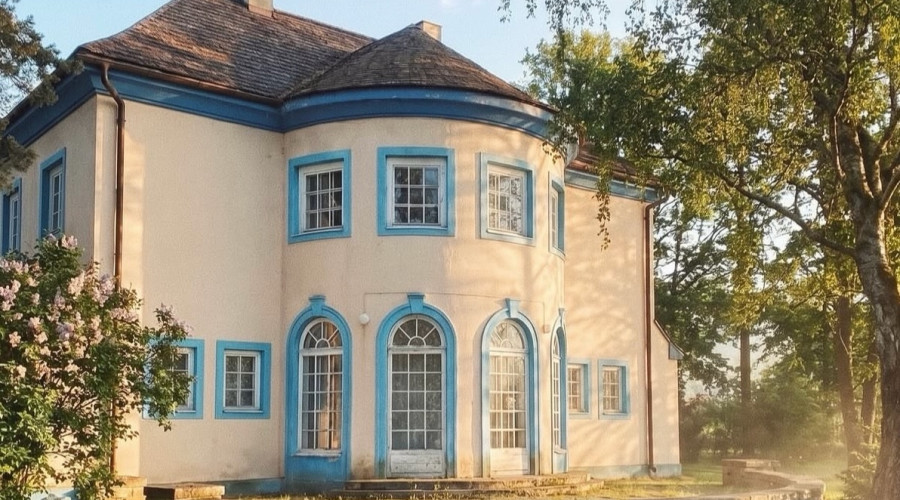 Необычная архитектура виллы «Rosenhof» в Светлогорске