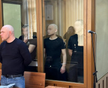 Трое подростков получили по 8 лет за избиение и надругательство над 16-летней девушкой у «Маяка»