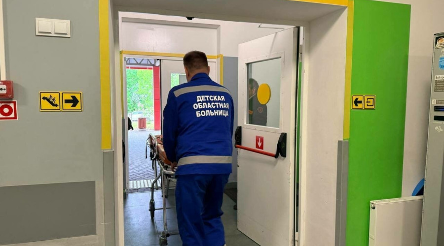 В Детской областной больнице провели учения по приёму пострадавших при ЧС