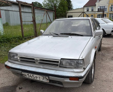 Nissan Bluebird, 1989