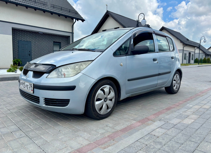 Mitsubishi Colt, 2005
