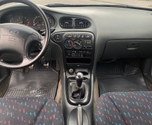 Hyundai Lantra, 