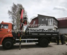 В Багратионовском районе рабочий погиб при установке опоры освещения