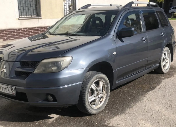 Mitsubishi Outlander, 2003