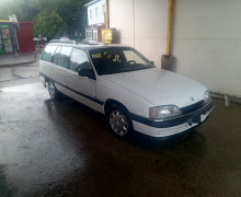 Opel Omega, 