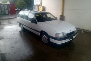 Opel Omega, 