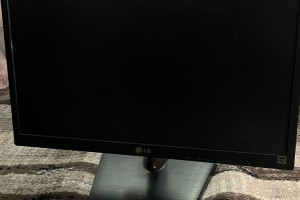 Монитор LG Flatron E2242C-BN