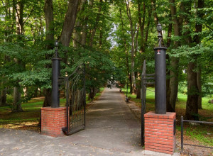 Обелиск в честь битвы при Прейсиш-Эйлау: история памятника трём генералам