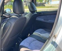 Peugeot 206, 2002