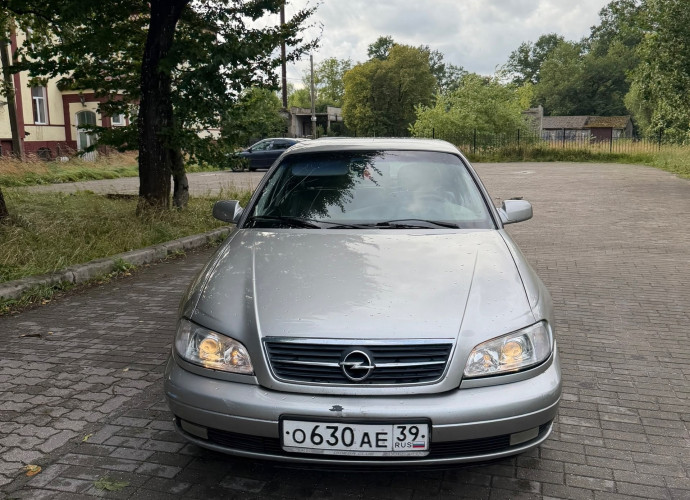 Opel Omega, 