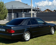 Mercedes-Benz Другая , 