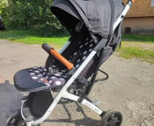Продам прогулочную коляску