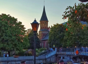 Вечерняя атмосфера Калининграда: фоторепортаж