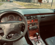 Mercedes-Benz E-класс, 