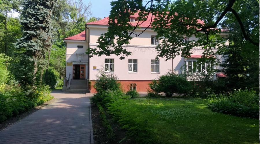 В Калининграде направят 8,5 млн рублей на ремонт кровли детской музыкальной школы имени Глиэра