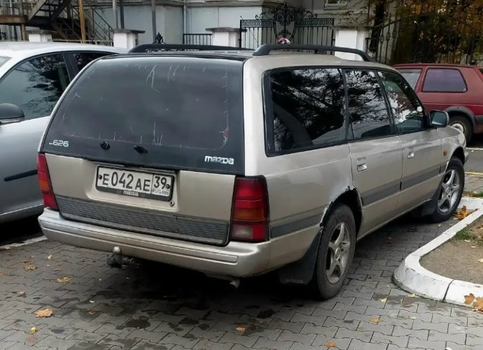 Mazda 626, 