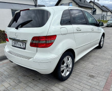 Mercedes-Benz Другая , 2011