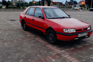 Nissan Sunny, 