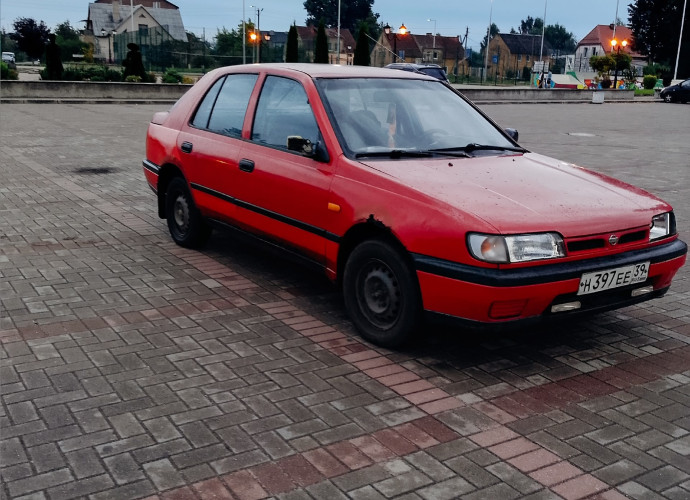 Nissan Sunny, 
