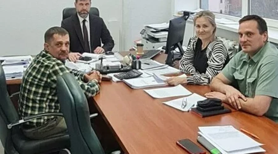 Фотоловушки против мусорных свалок: в Калининградской области борются с незаконным вывозом отходов в леса