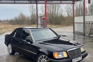 Mercedes-Benz W124, 