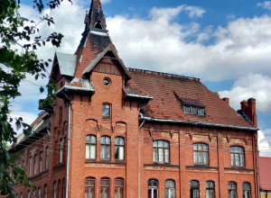 Комплекс бывшей психиатрической лечебницы в Гвардейске: краснокирпичный ансамбль XIX века