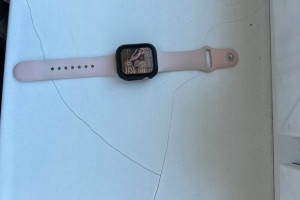 Продаю Apple Watch SE (смарт-часы, б/у)