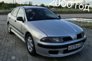 Mitsubishi Carisma, 2000