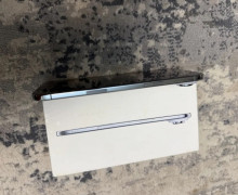 Продаю iPhone 17, 256 ГБ