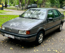 Volkswagen Passat, 1988