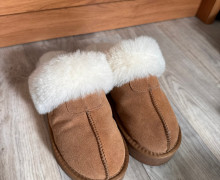 Теплые тапочки-угги UGG, размер 38