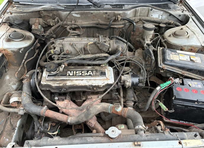 Nissan Bluebird, 1989