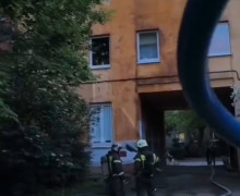 Пожар на Нарвской: пострадавший госпитализирован, обстоятельства выясняются
