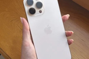 Продажа iPhone 16 Pro Max 256 gb