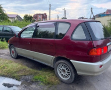 Toyota Ipsum, 1999
