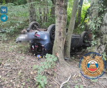 В районе Балтийска автомобиль опрокинулся в кювет после заноса на трассе