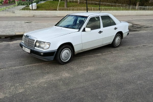 Mercedes-Benz W124, 