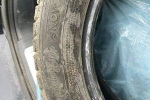 Срочно продам зимние колеса R17