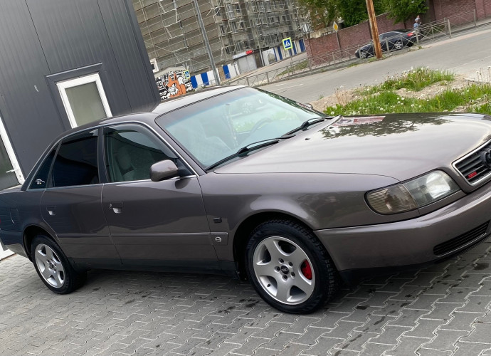 Audi A6, 1997