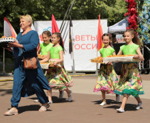 В Черняховске прошел фестиваль «Цветы России»