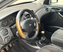Ford Focus, 2002