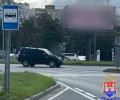Полицейские нашли мужчин, устроивших опасный заезд на капоте Toyota по улице Гайдара, и доставили их в отдел