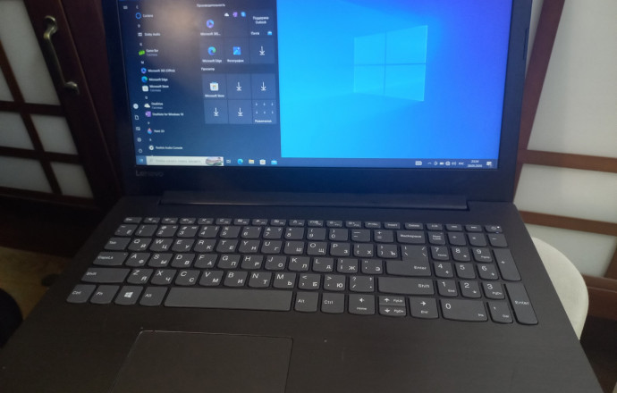 Продам ноутбук Lenovo ideapad 330-15igm