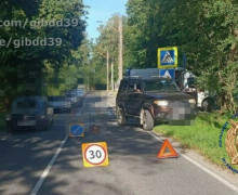 В Светлогорске автомобиль УАЗ совершил наезд на пешехода на переходе